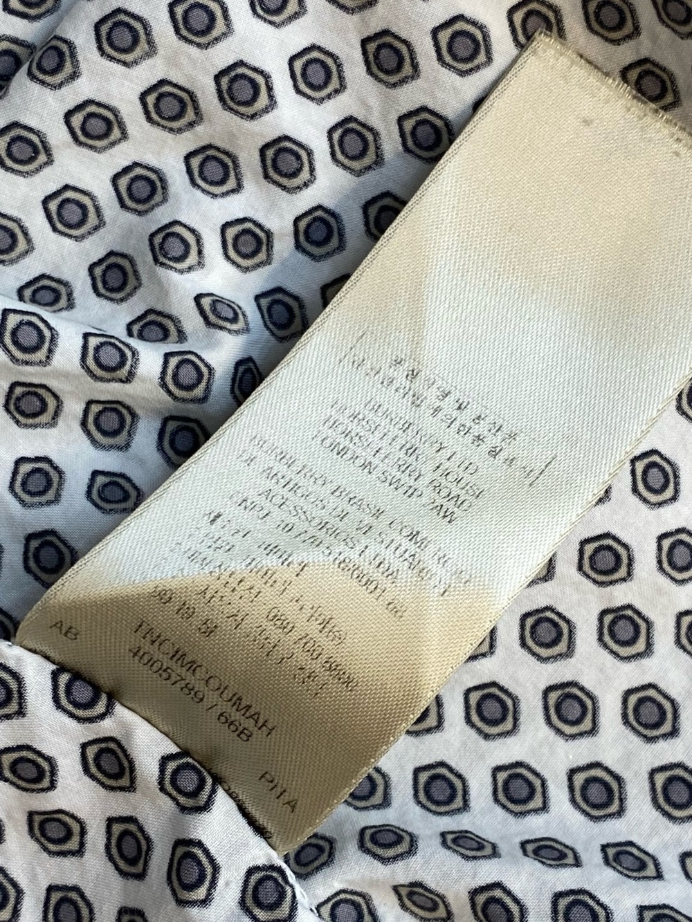 Burberry Black & White Geometric Short-Sleeve Button-Up Blouse - Picture 10 of 13